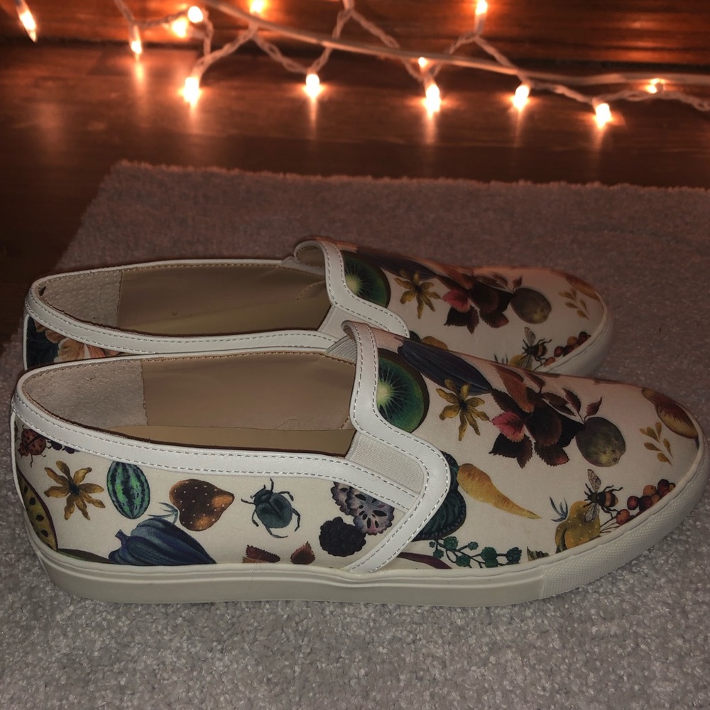 Antonio Melani Slip On shoe- NWOT
